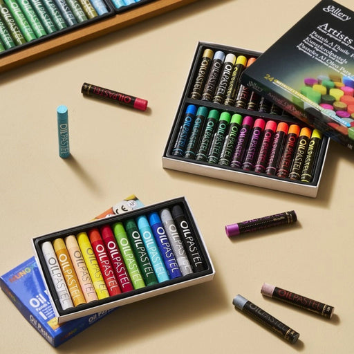 Mungyo Artist Oil Pastels open box showing vibrant colour assortment