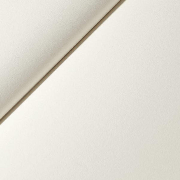 Close-up of soft white 100gsm paper inside Daler-Rowney Simply Sketchbook